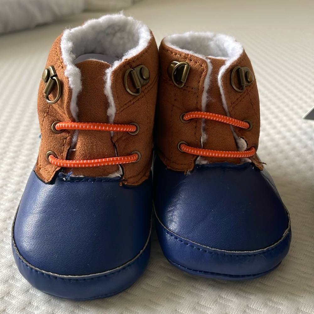 Certain cute baby shoes